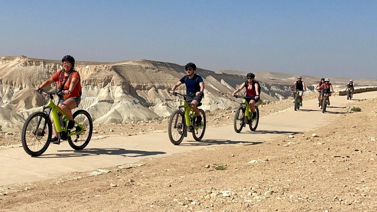 טיולי אופניים חשמליים בדרום